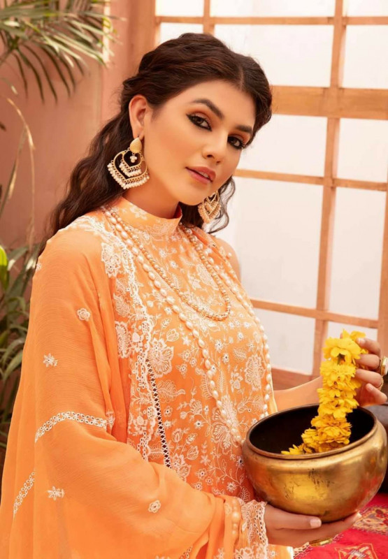 Three piece or Shalwar Kameez for women and ladies by Khoobsurat cotton fabric