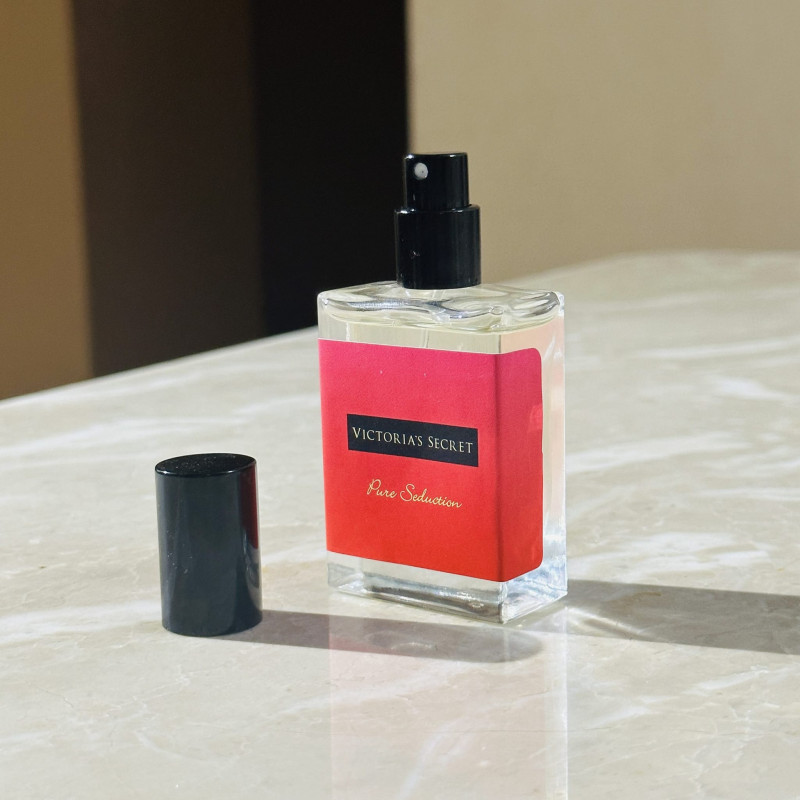 Female Corporate  Perfume Oil